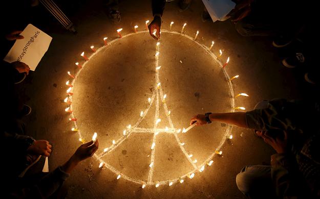 Click to Enlarge

Name: paris-peace-sign.jpg
Size: 153 KB