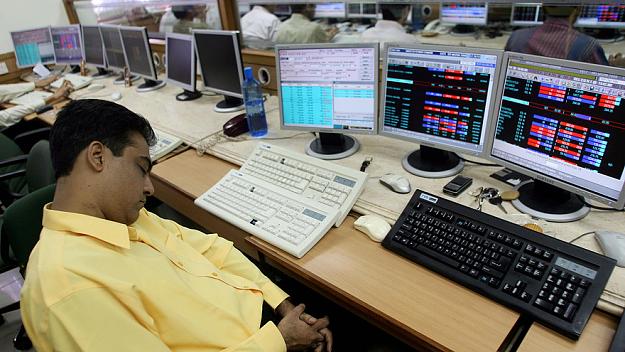 Click to Enlarge

Name: trader sleeping (2)_5.JPG
Size: 184 KB