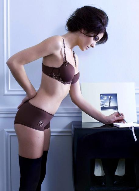 Click to Enlarge

Name: Goddess in lingerie.jpg
Size: 106 KB