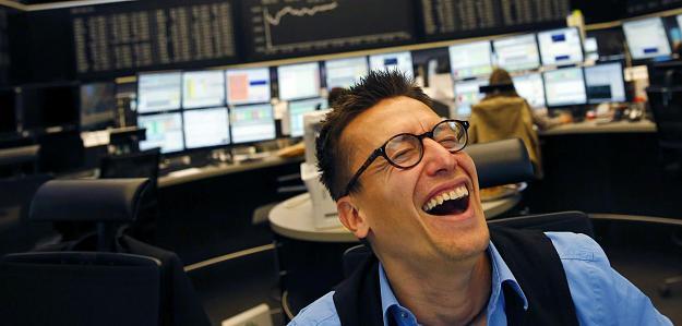 Click to Enlarge

Name: A-share-trader-laughs-in-front-of-the-German-share-price-index-DAX-board-at-the (2).jpg
Size: 29 KB