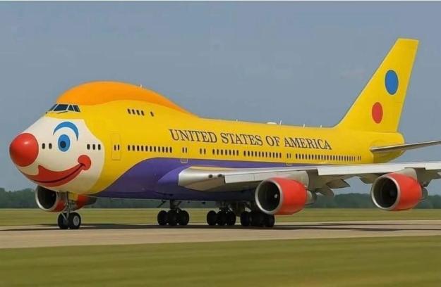 Click to Enlarge

Name: Trumps Plane.jpg
Size: 45 KB